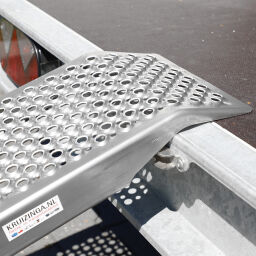 acces ramps access ramp straight aluminium 150 cm (pair) with 1 free cargo lash Height difference:  20 - 50 cm.  L: 1490, W: 200, H: 35 (mm). Article code: 86R15-35-S