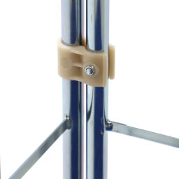 3-Wand Rollbehälter Einsteckwände + 2 nylon-Spanngurte Extra Spezifikationen:  Nylon Räder mit Feststeller.  L: 815, B: 725, H: 1850 (mm). Artikelcode: 704K3PZWR1650