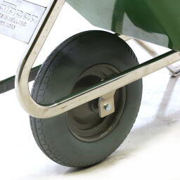 Wheelbarrow Matador wheelbarrow  with puncture proof wheel (foamed polyurethane)  Article arrangement:  New.  L: 1600, W: 680, H: 800 (mm). Article code: 6318882