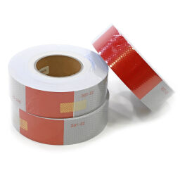 Floor marking and tape Safety and marking wall marking reflective - red/white.  L: 45700, W: 50, H: 1 (mm). Article code: 87-WRT5045-DT