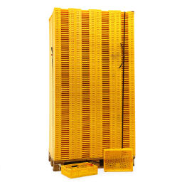 Stapelbak kunststof palletaanbieding wanden + bodem geperforeerd Kleur:  geel.  L: 400, B: 300, H: 115 (mm). Artikelcode: 98-3997-PAL