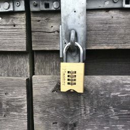 Sloten hangslot met cijfersloten