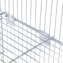 Wire basket with grip opening stackable.  L: 640, W: 500, H: 280 (mm). Article code: 98-5200