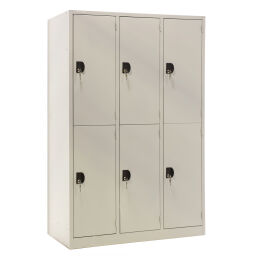 Cabinet helmet cabinet 6 doors (cylinder lock) used.  W: 1200, D: 500, H: 1800 (mm). Article code: 77-A106701
