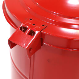 Gebrauchte Abfallbehälter Abfall und Reinigung Mülltonne aus Stahl mit Handgriffe Artikelzustand:  Gebraucht.  L: 490, B: 490, H: 805 (mm). Artikelcode: 96-KM115RF-GB