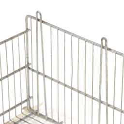 Wire basket with grip opening stackable used.  L: 955, W: 590, H: 365 (mm). Article code: 98-5498GB