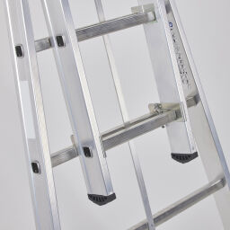 Echelle coulissante 2-pièces connecté, 2x8 marchepieds