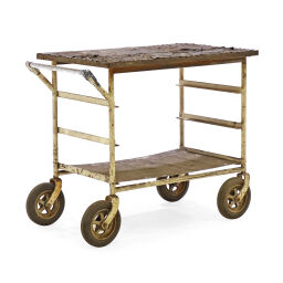 Chariot de manutention chariot de table