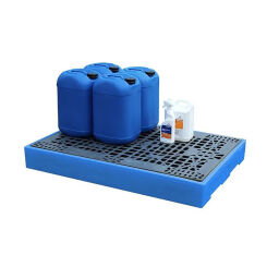 Plastic trays retention basin for 1-4 200 l drums