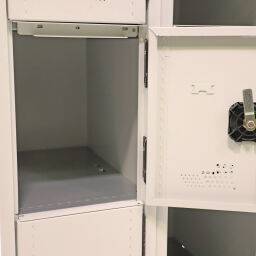 Cabinet wardrobe 10 doors (cylinder lock) used.  W: 600, D: 500, H: 1800 (mm). Article code: 77-A038373