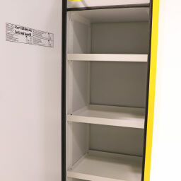 Cabinet fireproof cabinet for hazardous substances used.  W: 630, D: 600, H: 1900 (mm). Article code: 77-A890284