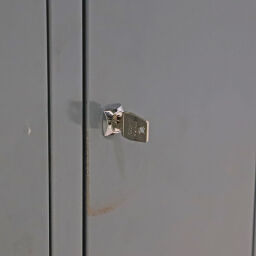 Cabinet wardrobe 4 doors (cylinder lock) used.  W: 1200, D: 500, H: 1740 (mm). Article code: 98-6020GB