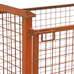 Mesh Stillages stackable and foldable B-quality, with damage used Article arrangement:  Used.  L: 1240, W: 835, H: 970 (mm). Article code: 98-6036GB