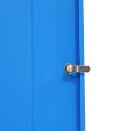 Gebrauchte Schrank Kleiderspind 4 Türen (Vorhängeschloss).  B: 800, T: 500, H: 1850 (mm). Artikelcode: 77-A386267