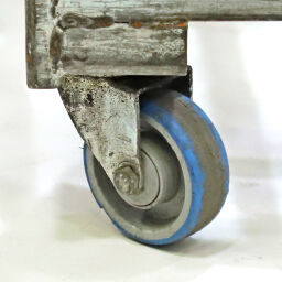 Gebrauchte Rollwagen Gebraucht Rollbehälter 2-Wand A-Gestell, schachtelbar Artikelzustand:  Gebraucht.  L: 800, B: 670, H: 1700 (mm). Artikelcode: 98-6175GB