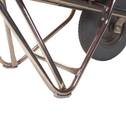 Universal wheelbarrow with puncture proof wheel (foamed polyurethane) 