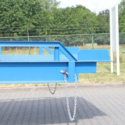 Container loading ramp mobile adjustable in height