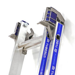 Escalier pour rayonnage echelle transformable 2-pièces connecté, 2x8 marchepieds Occasion