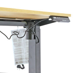 Workbench desk adjustable in height