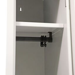 Gebruikte kast garderobekast 2 deuren (cilindersluiting)