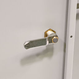 Cabinet wardrobe 2 doors (cylinder lock)