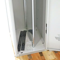 Gebruikte kast garderobekast 1 deur (cilindersluiting)