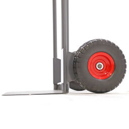 Sack truck fixed construction with puncture-proof tyres