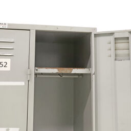 Gebruikte kast lockerkast 3 deuren (hangsluiting)