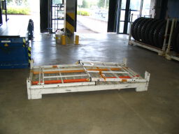 Tyre storage stackable and foldable