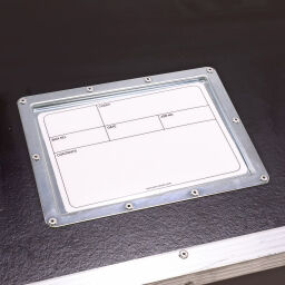 Flightcases met dubbele sluiting en handgrepen