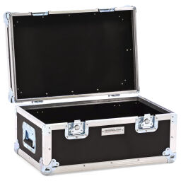 Flightcases met dubbele sluiting en handgrepen