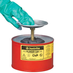 Barrels plunger can with pumping system