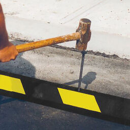 Parkplatzbegrenzung Radstopp Gummi 120 cm
