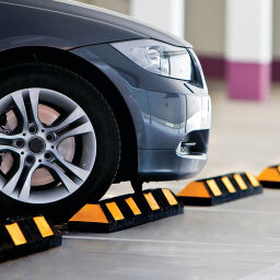Parkplatzbegrenzung Radstopp Gummi 180 cm